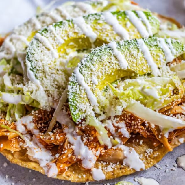 Tostadas Pollo.